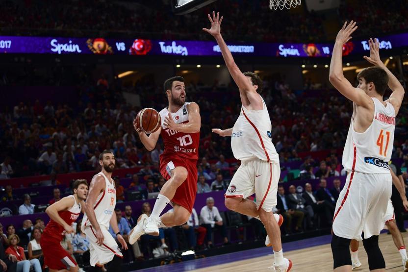 Türkiye 56-73 İspanya / Maç Özeti