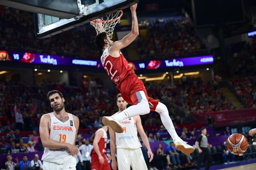 Türkiye 56-73 İspanya / Maç Özeti