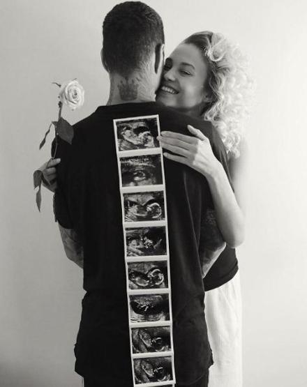 Gala Caldiroladan sonra Rose Bertram da müjdeyi verdi