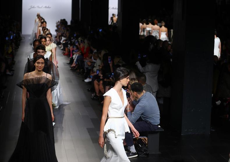 Karadenizli kadınların giyim kültürü moda haftasına taşındı