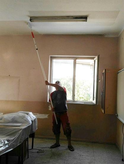 Öğretmenler, okullarını yeni eğitim yılına kendileri hazırladı