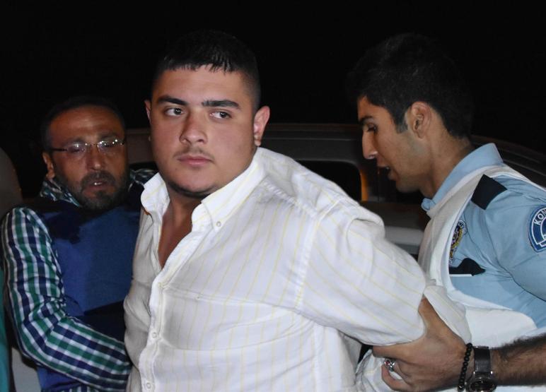 Cinayet şüphelisi baba ve oğlu operasyonla yakalandı