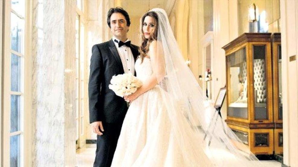 Mahsun Kırmızıgül ve eşi canını zor kurtarmış