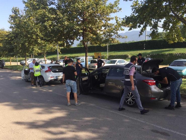 Bursa’da 150 polis ile narkotik operasyonu