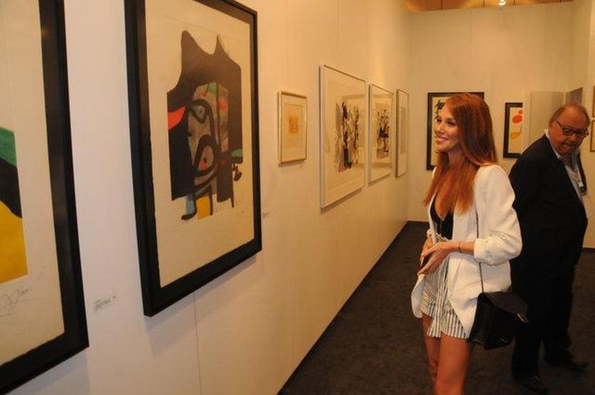 Contemporary Istanbul ünlü akımına uğradı