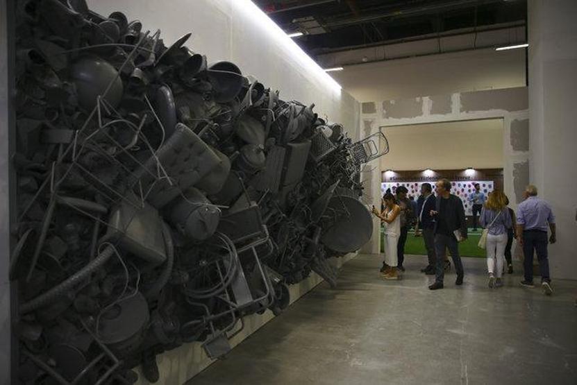 Contemporary Istanbul ünlü akımına uğradı
