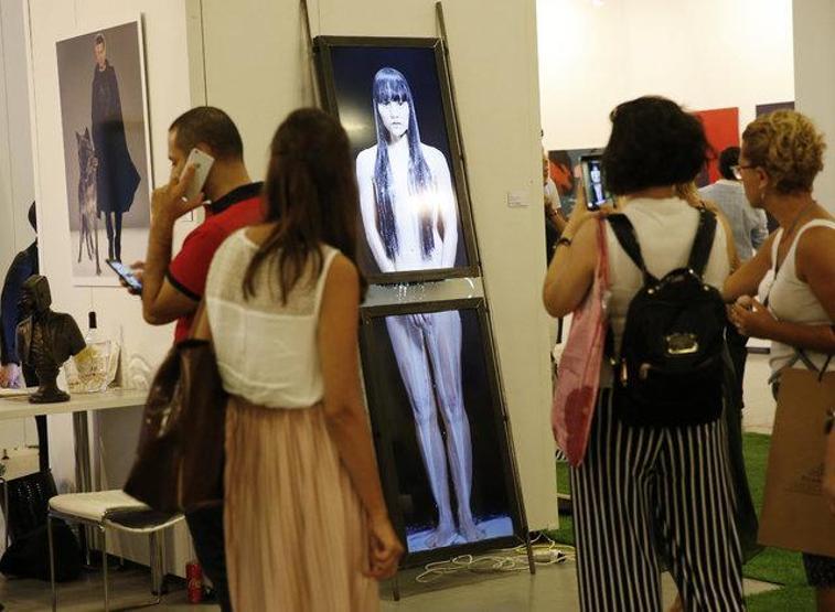 Contemporary Istanbul ünlü akımına uğradı