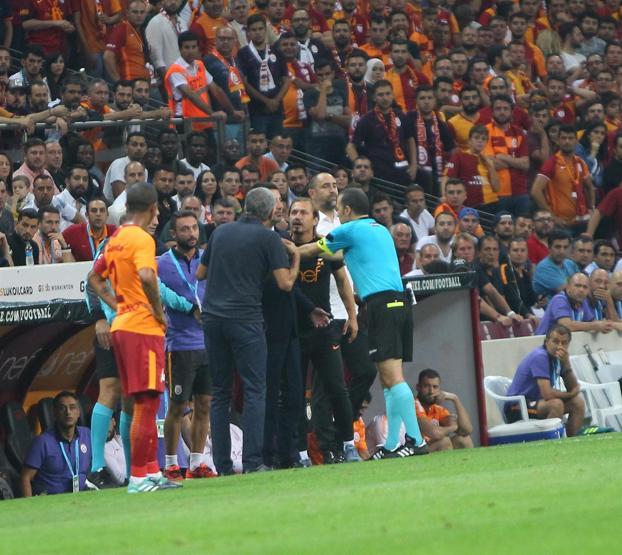 Sinan Gümüş taraftarı çıldırttı