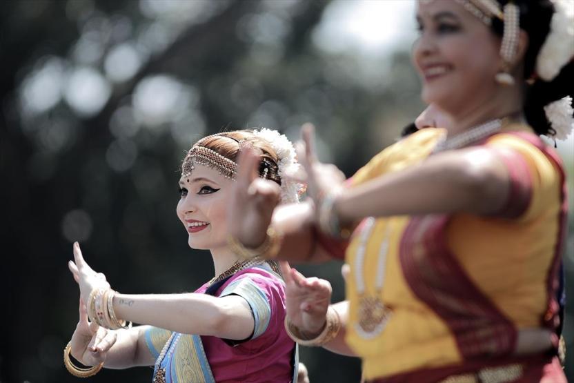 Renklerin festivali Brezilyaya taşındı
