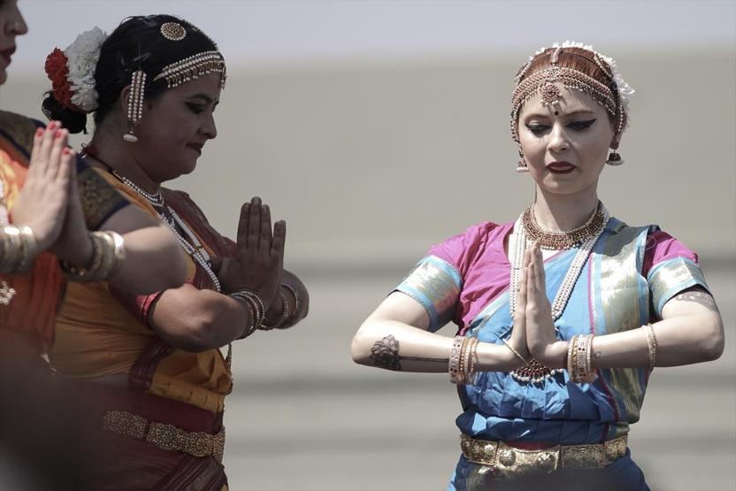Renklerin festivali Brezilyaya taşındı