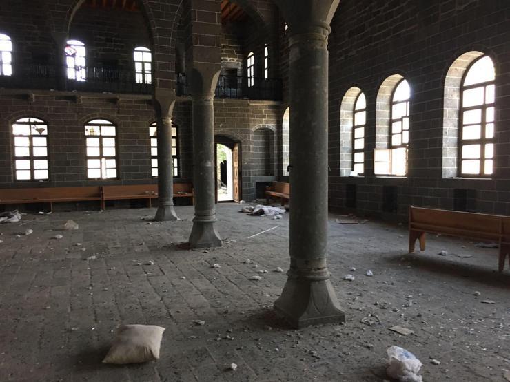 Surdaki Ermeni kilisesi şimdi de hırsızların hedefinde