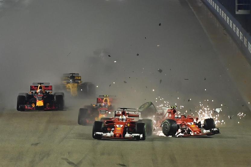 Formula 1 Singapur GPsinde unutulmaz başlangıç