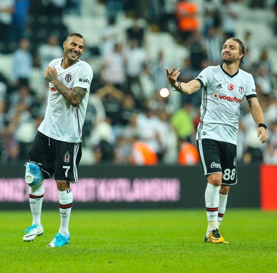 Mehmet Demirkoldan Quaresma övgüsü: Küstahça adam geçiyor, vuruyor
