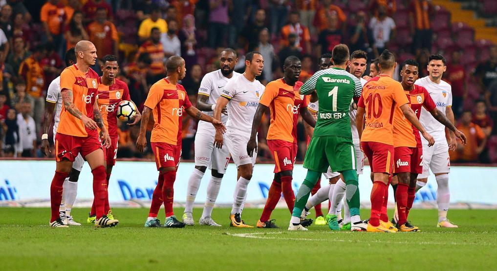 Galatasaray 2017-2018 sezonunda para basıyor