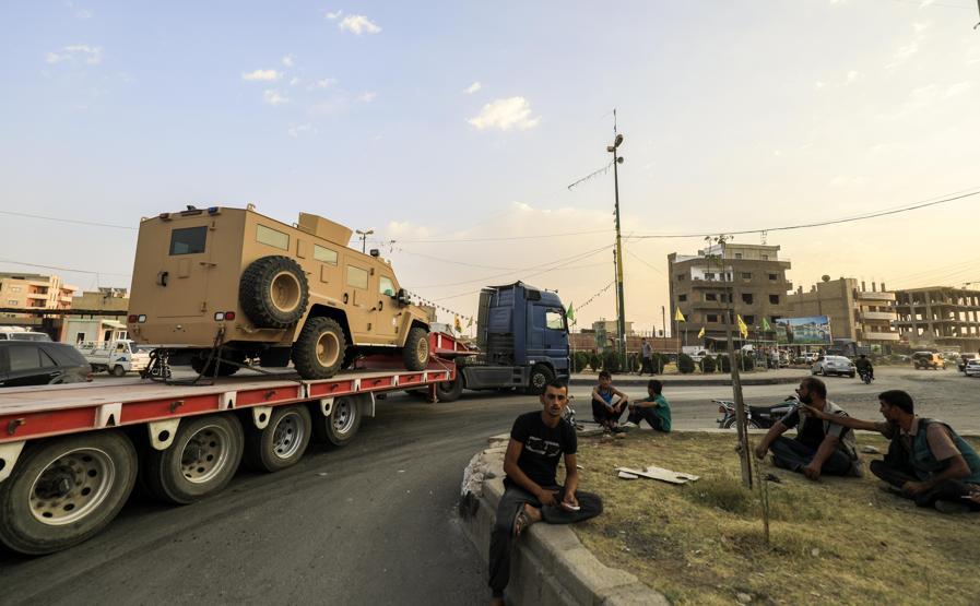 ABD’nin YPG’ye gönderdiği silahlar bir kez daha görüntülendi