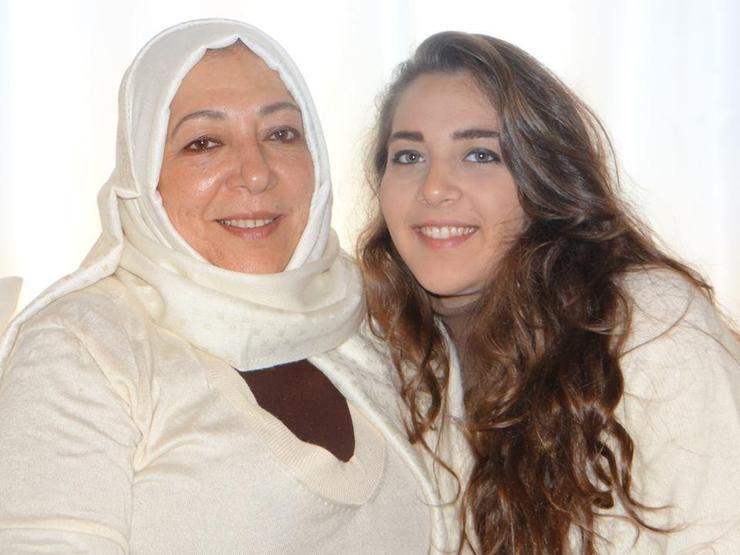 Suriyeli aktivist ve kızı vahşice öldürüldü