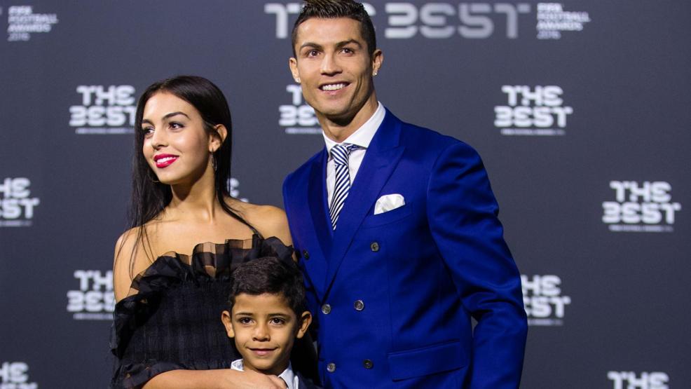 Cristiano Ronaldonun kızı olacak