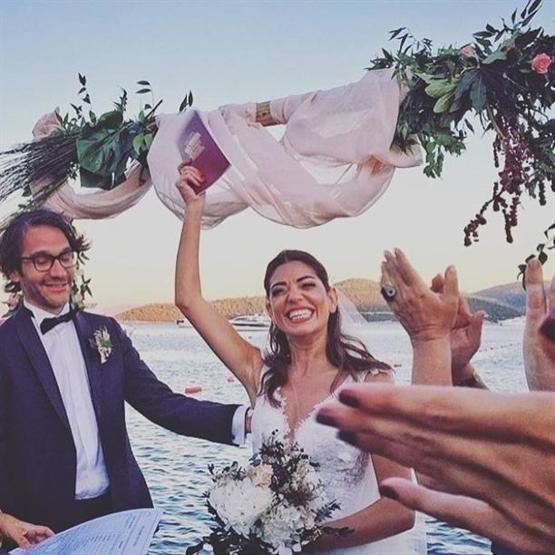 Ceren Moray evlendi