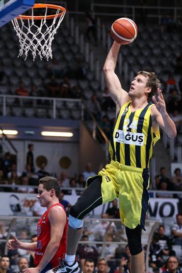 Zadar Turnuvasının şampiyonu Fenerbahçe Doğuş