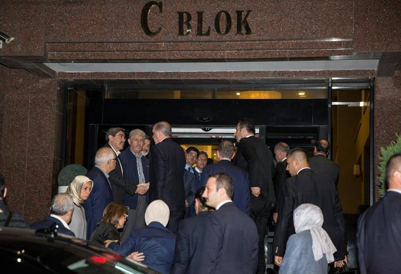 Erdoğandan vefat eden AK Partili vekil Yükselin ailesine taziye ziyareti