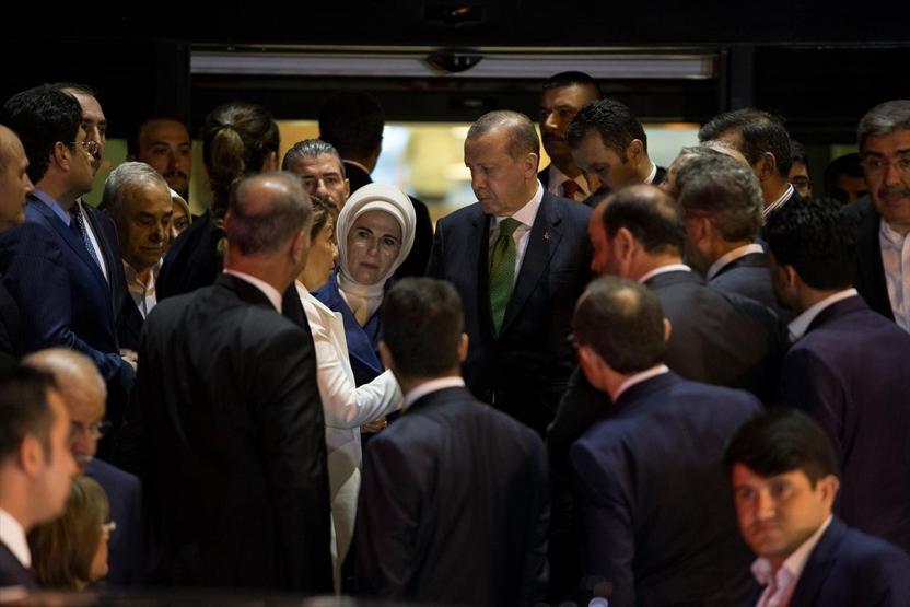 Erdoğandan vefat eden AK Partili vekil Yükselin ailesine taziye ziyareti