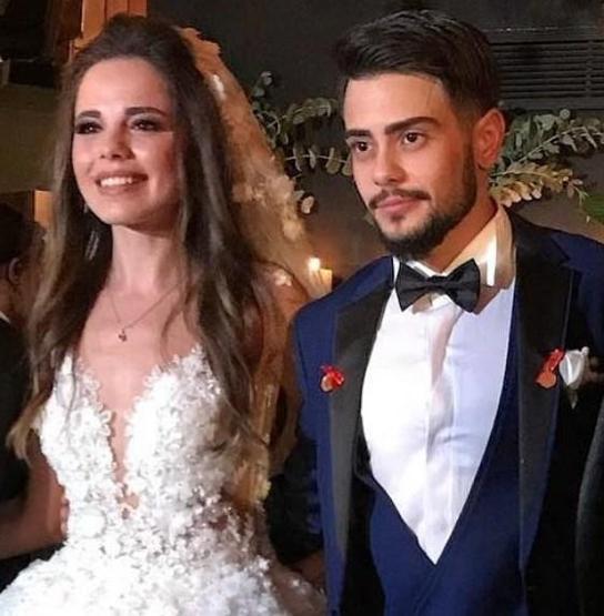 Rüzgar Erkoçlar evlendi, işte o düğünden kareler