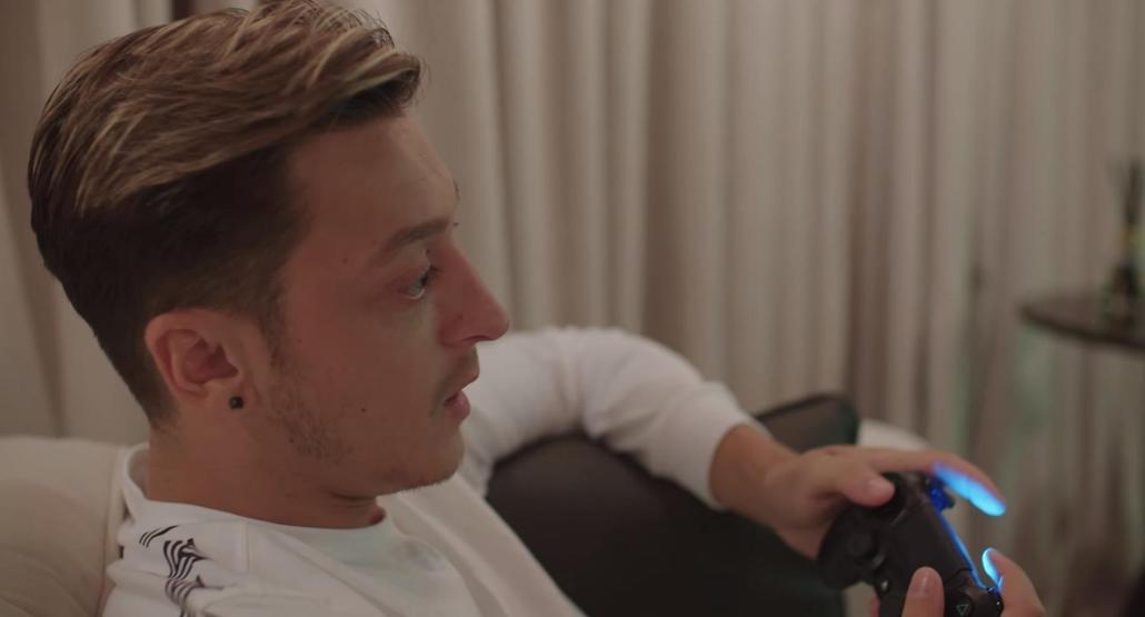Mesut Özilden büyük gaf