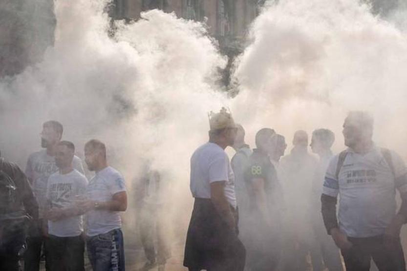 Hırvat taraftarlar Milanoyu yaktı, yıktı, yetmedi bunu da yaptı