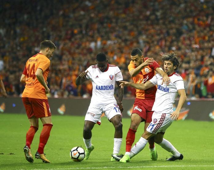 Galatasaray 3-2 Karabükspor / Maç Özeti