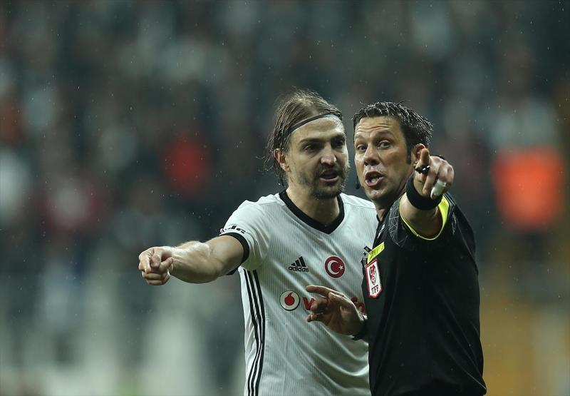 Şenol Güneş: Burası Beşiktaş, kendinize çeki düzen verin