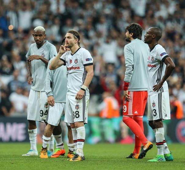 Şenol Güneş: Burası Beşiktaş, kendinize çeki düzen verin