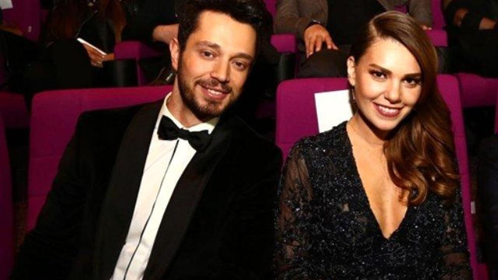 Aslı Enver ve Murat Bozdan aşk pozu
