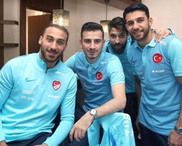 Türkiyenin Finlandiya maçı ilk 11i