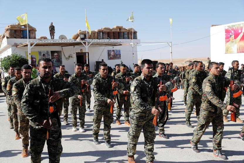 YPG Türkiye sınırında tören yaptı