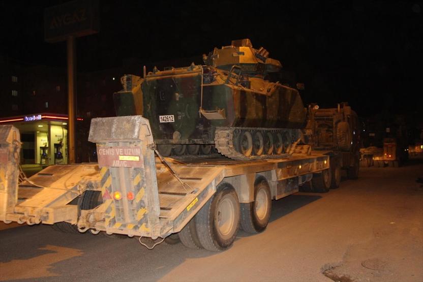 Irak sınırına tank sevkiyatı yapıldı