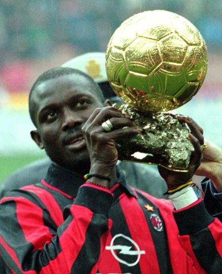 Eski futbolcu Devlet Başkanı oldu