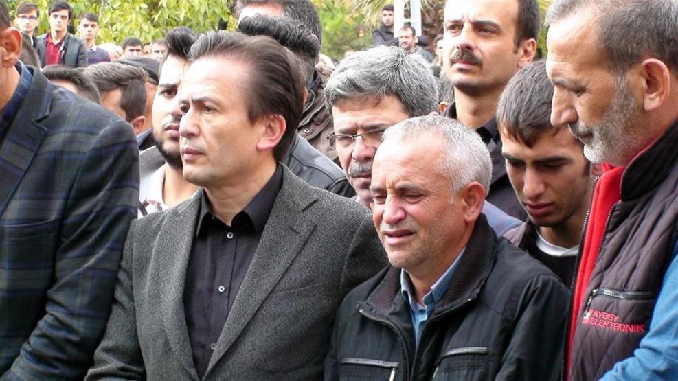 Pendikte öldürülen lise öğrencisi Helin son yolculuğuna uğurlandı