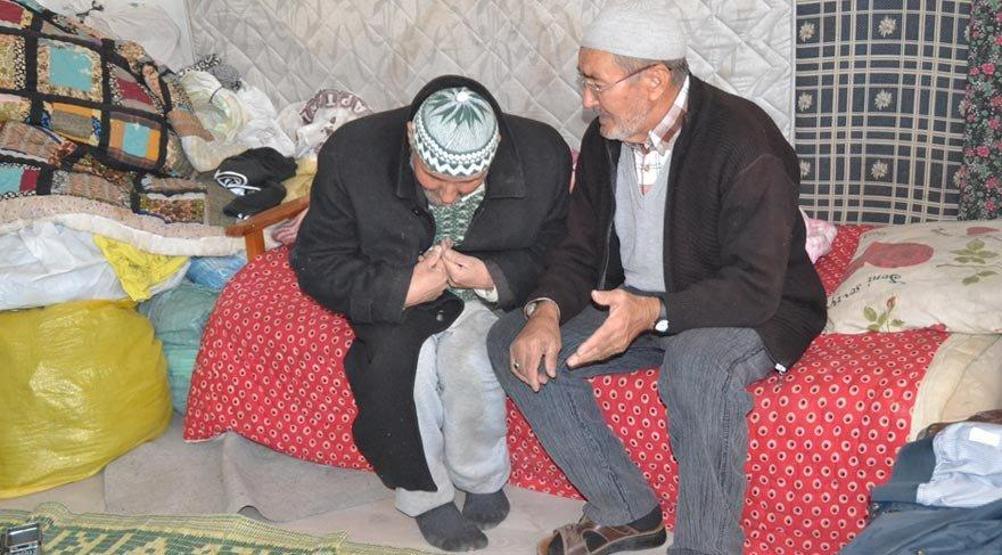 64 yaşındaki Mustafa Yılmaz mezardan çıktım dedi