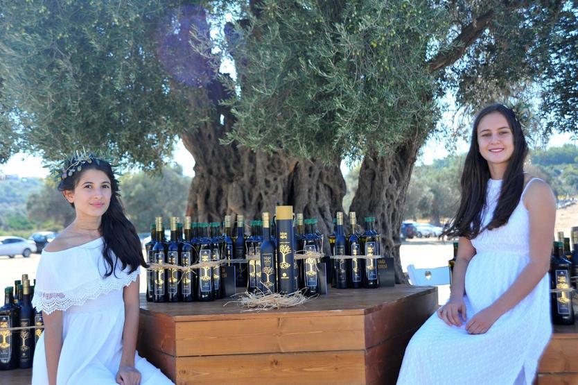 Dünyanın en pahalı zeytinyağı, İzmir Seferihisarda satıldı