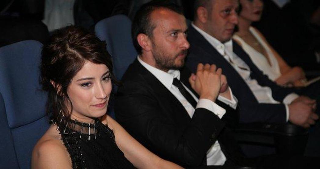 Hazal Kayadan Ali Ataya ilan-ı aşk