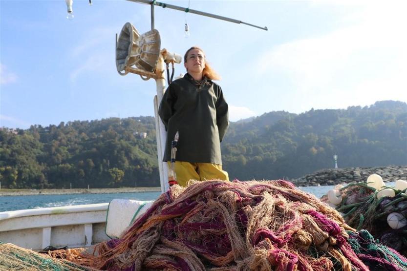 Rize’de kadınlar dümene geçti: Balıkçılığa başladılar
