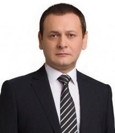 Başlıyor İşte Kadın dizisi oyuncuları, konusu ve karakterlerin analizleri