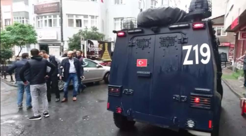 Son dakika... Okmeydanında silahlı saldırı: 1 ölü 5 yaralı
