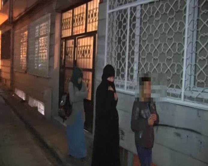 İstanbulda DEAŞ operasyonu: 3ü kadın 4 gözaltı