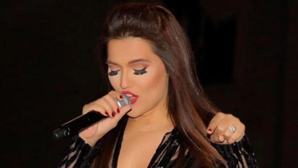 Hande Erçelin makyajsız fotoğrafına binlerce beğeni