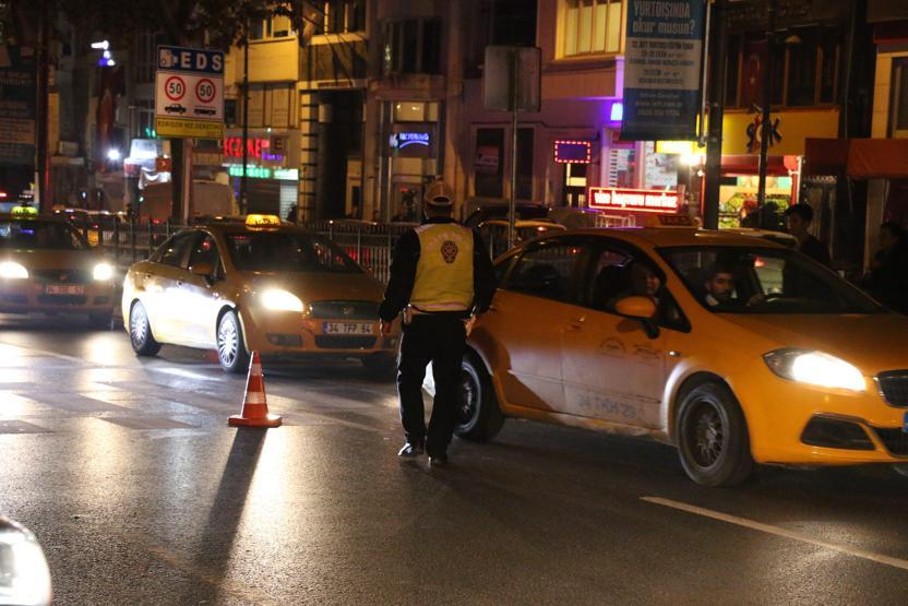 İstanbulda 5 bin polisle 200 noktada operasyon