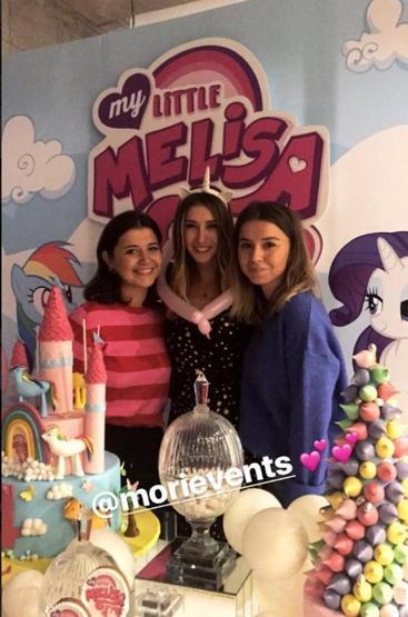 Melisaya sürpriz parti