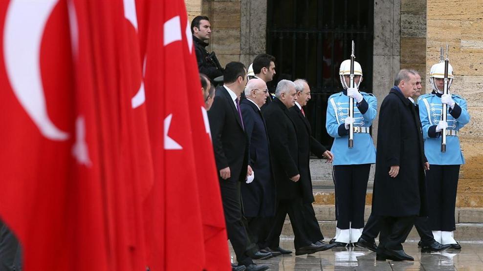 Cumhurbaşkanı Erdoğan, Anıtkabir Özel Defterini imzaladı