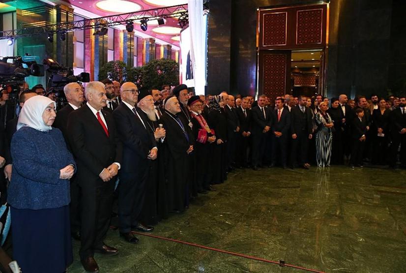 Beştepedeki Cumhuriyet resepsiyonuna Davutoğlu katılmadı
