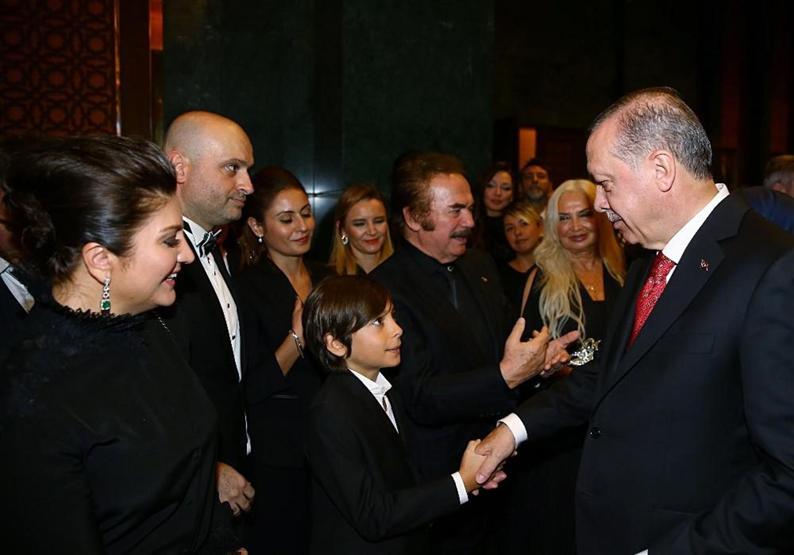 Beştepedeki Cumhuriyet resepsiyonuna Davutoğlu katılmadı